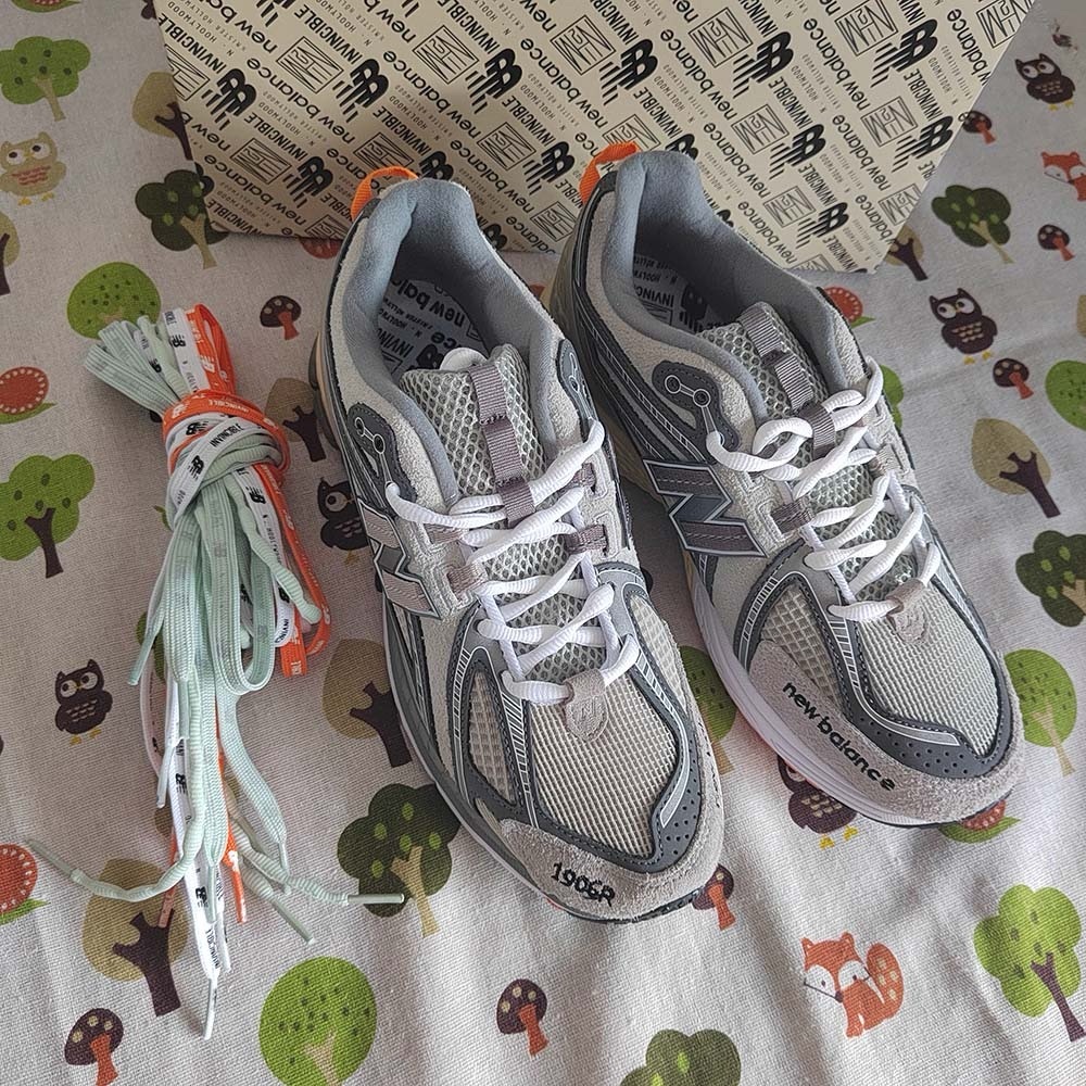 New Balance 1906R N.Hoolywood x INVINCIBLE Grey Swan